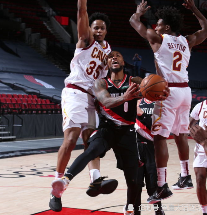 星空体育中国-利拉德手感滚烫，带领金州勇士大胜山东泰山，赛后一句话霸气侧漏(马丁路德28句经典语录)