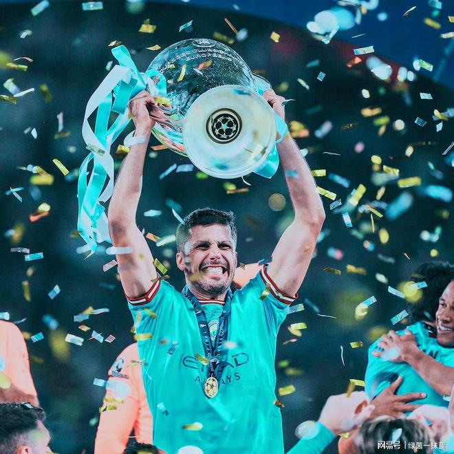 星空体育官网下载入口- 皇家马德里正品球衣